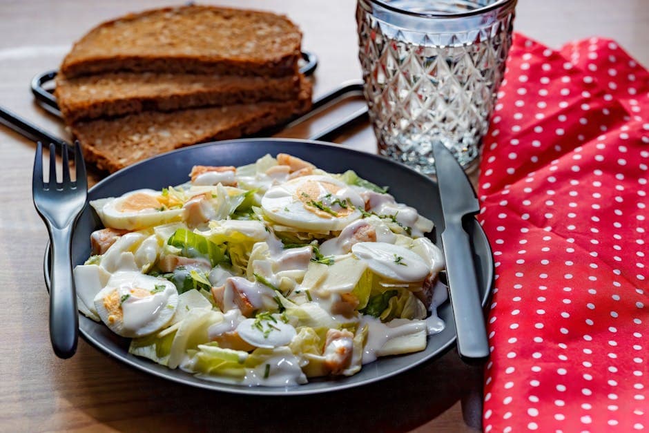 Kremet kyllingsalat med druer og vannkastanjer