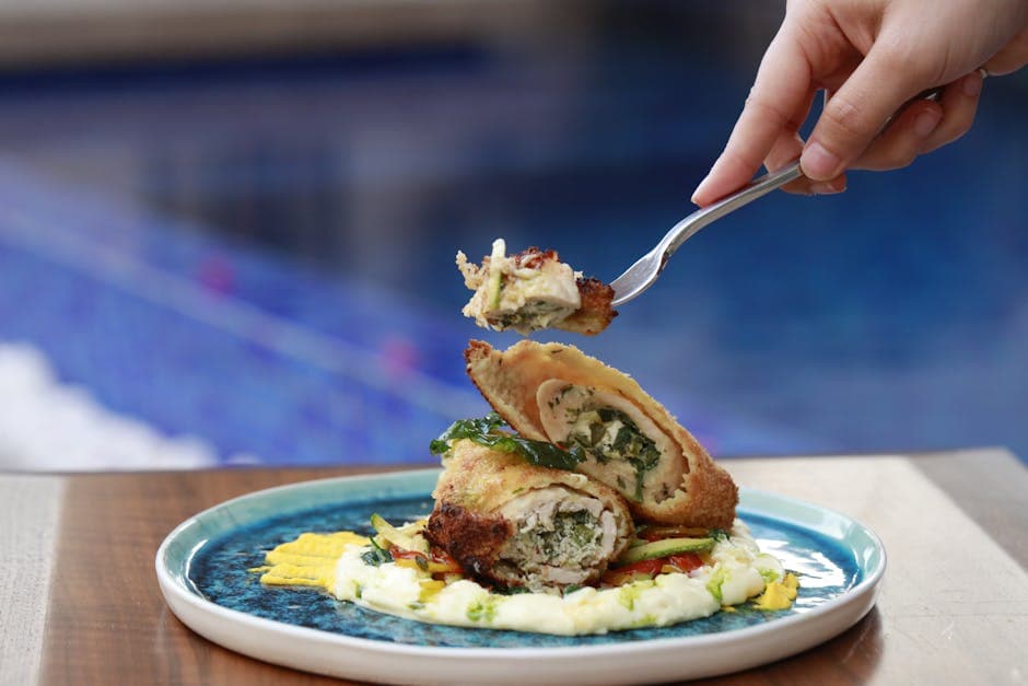 Kyllingbryst fylt med spinat, blåmuggost og bacon