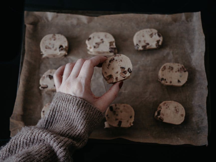 Frosne sjokoladekjeksdeigkuler