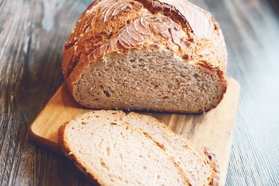 Enkelt surdeigsbrød i brødbakemaskin