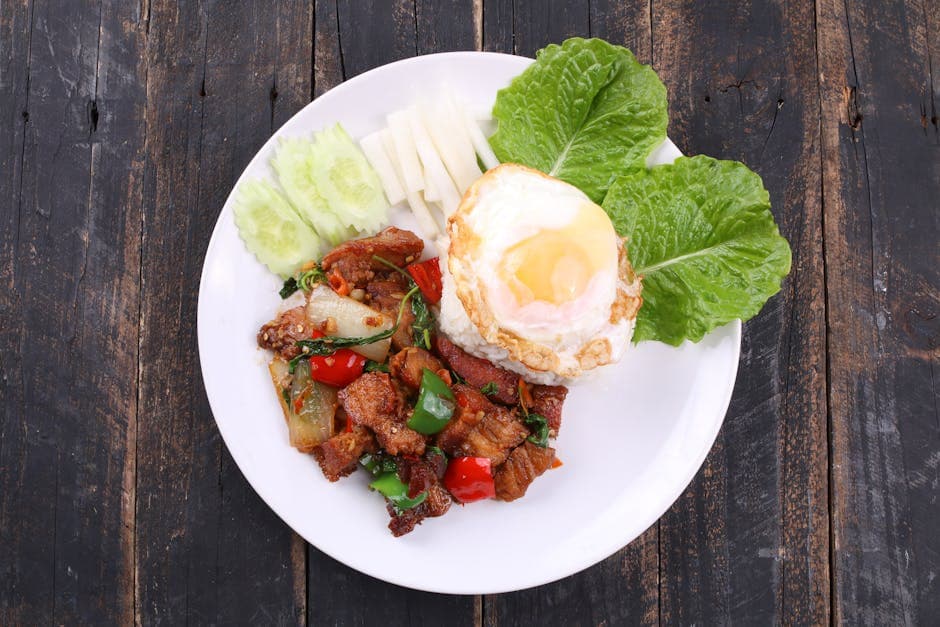 Langtidskokt svinekjøtt med thai-inspirert saus og paprika