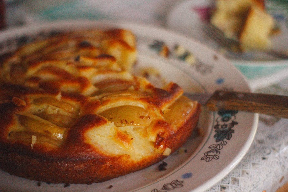 Dansk eplekake med sprø skorpe