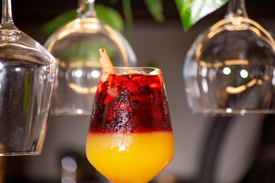 Forfriskende mango-vin-kjøler