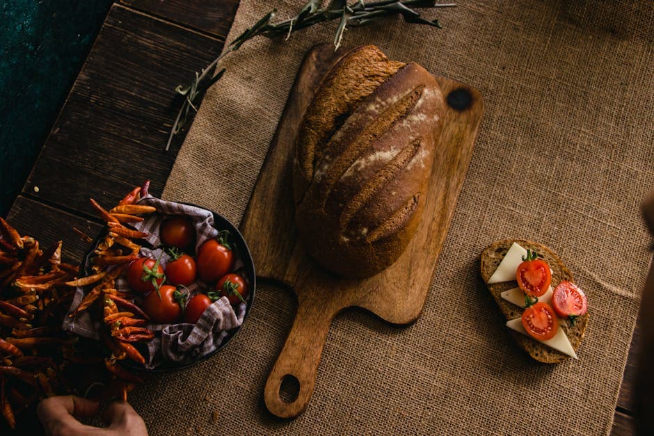 Surdeigsbrød med marinert Manchego og ovnsbakt paprika