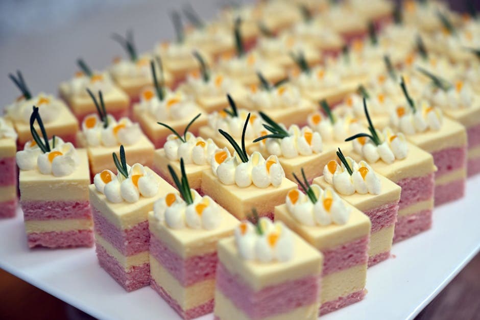 Rosa kake med vaniljekrem (Pink Cuts)