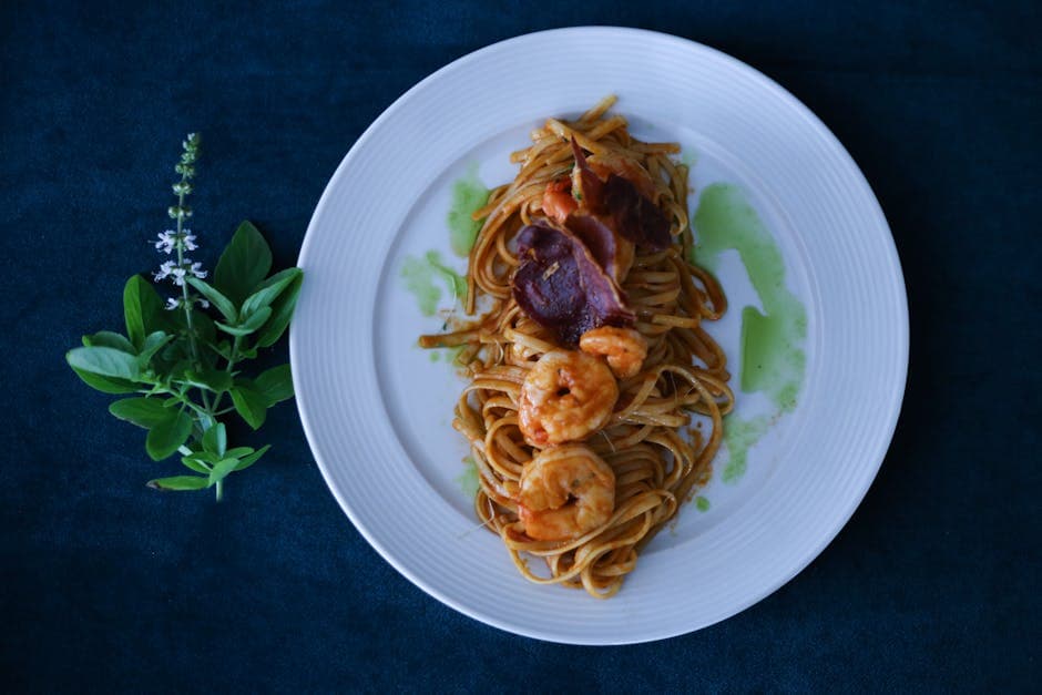 Pasta med reker, grillet squash og basilikumvinaigrette