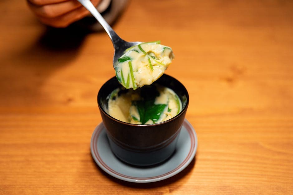 Dampet eggekrem med krabbe og gressløk