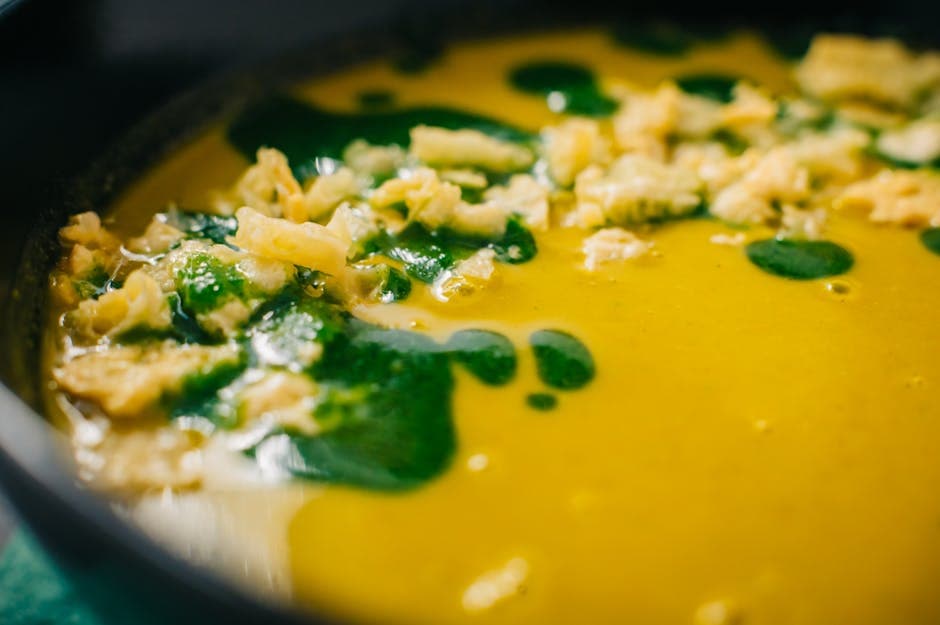 Brokkoli di rape- og hvitløkssuppe med pasta