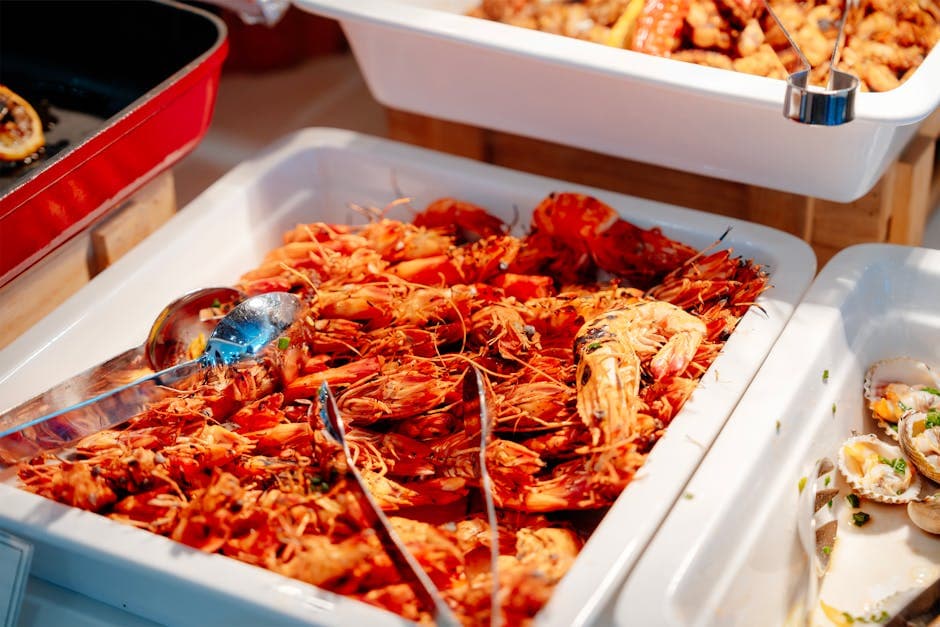 Grillede reker på sukkerrør med dipp