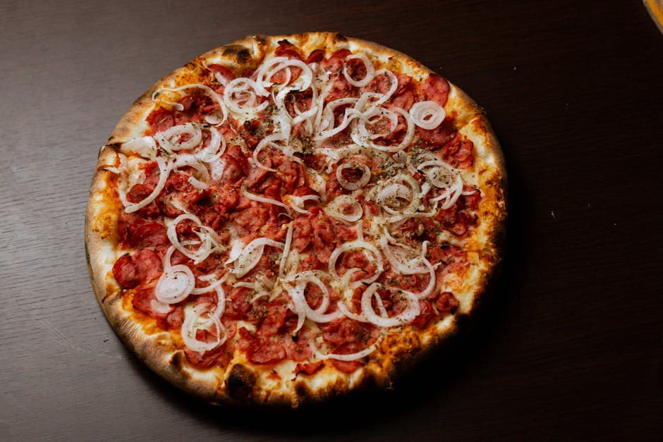 Pizza med pancetta og løk