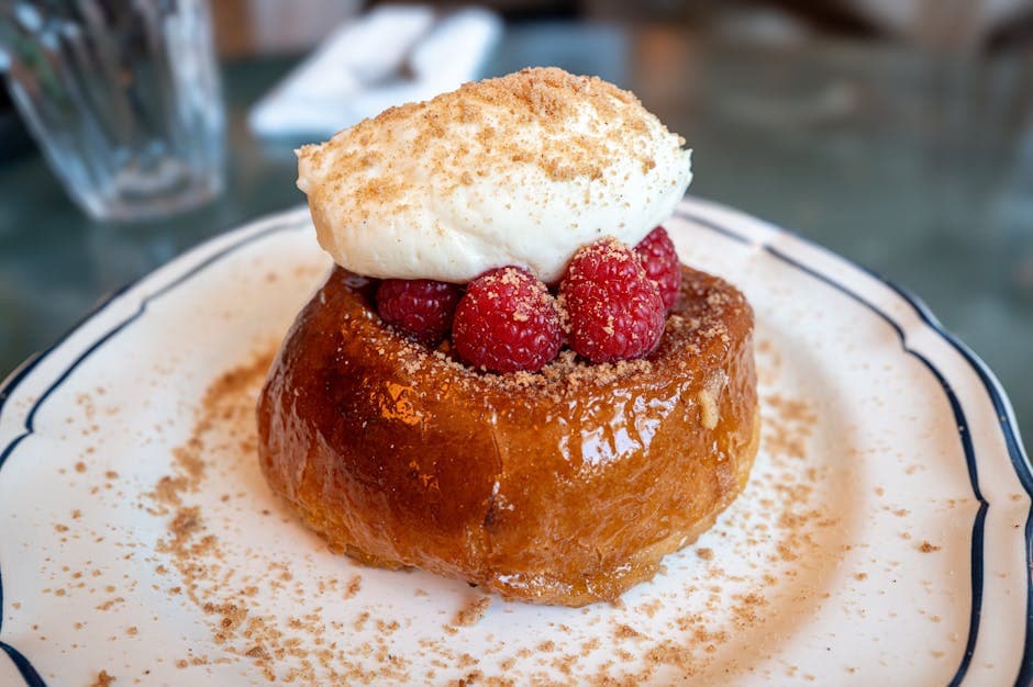 Grillet briochebrød med fersk frukt