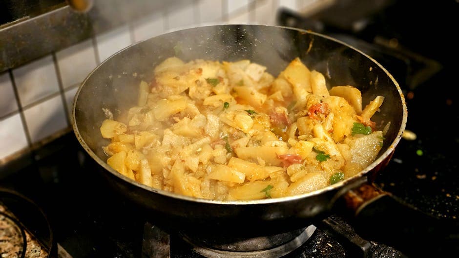 Torsk Lyonnaise med poteter og løk