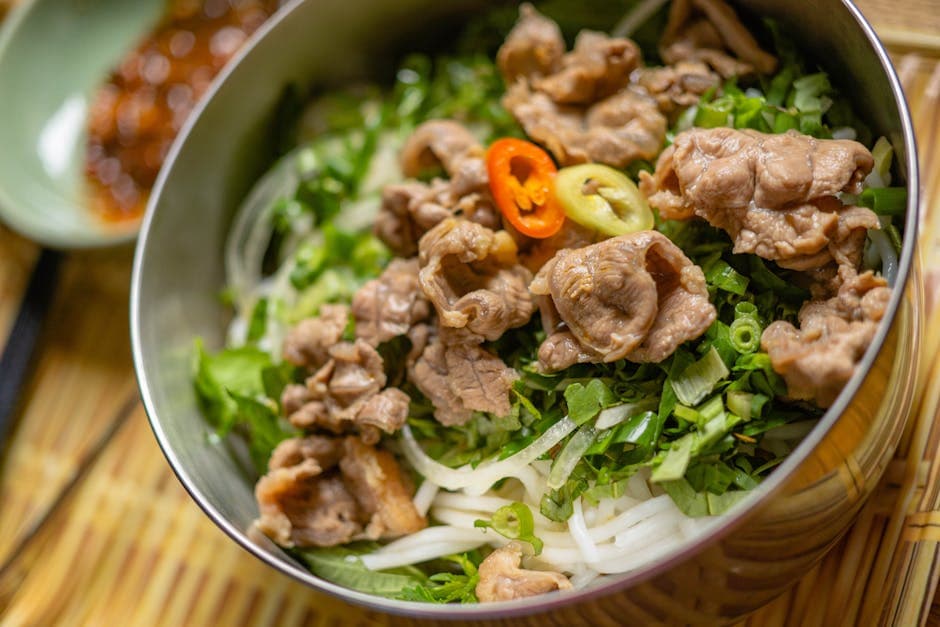 Grillet okse med sitrongress og risnudler