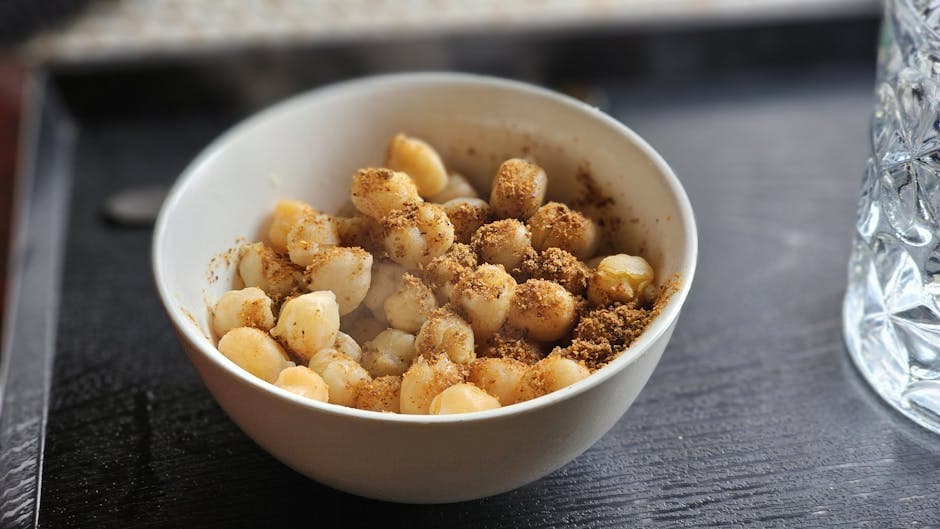 Krydret nøtteblanding med appelsinbitter