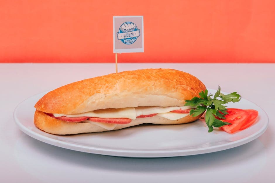 Bistro eggbaguetter med skinke og ost