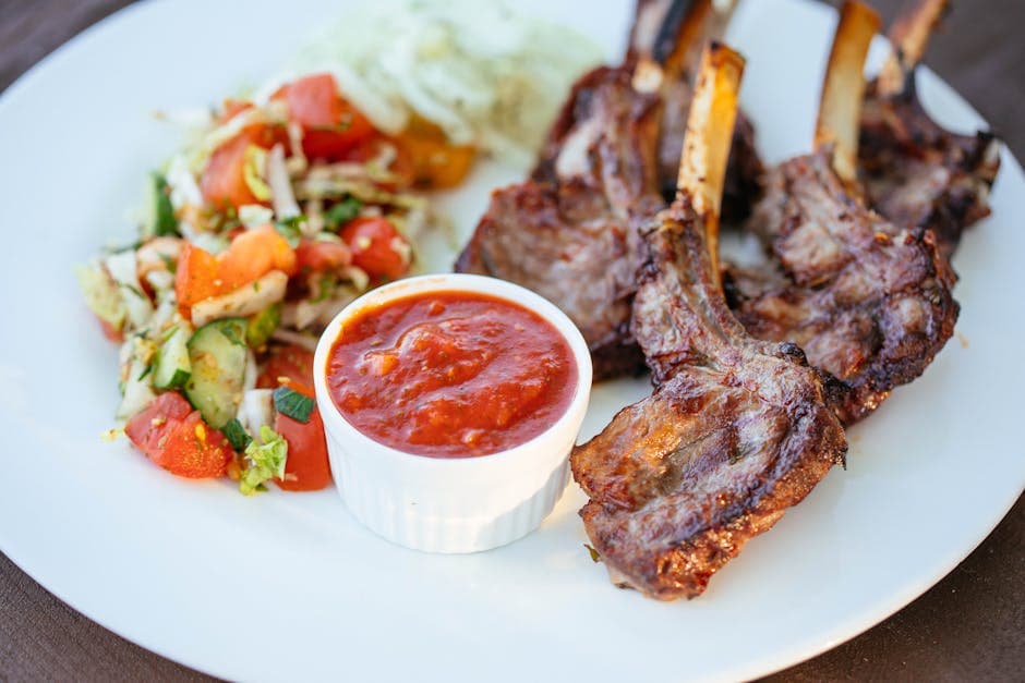 Grillede lammelollipops med urter og mynte