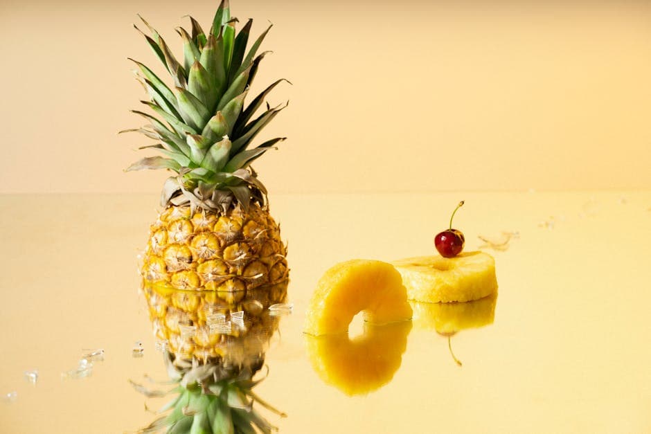 Ananas opp-ned kake med crème anglaise