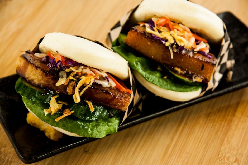 Dampede boller med svinekjøtt (Bao Buns)