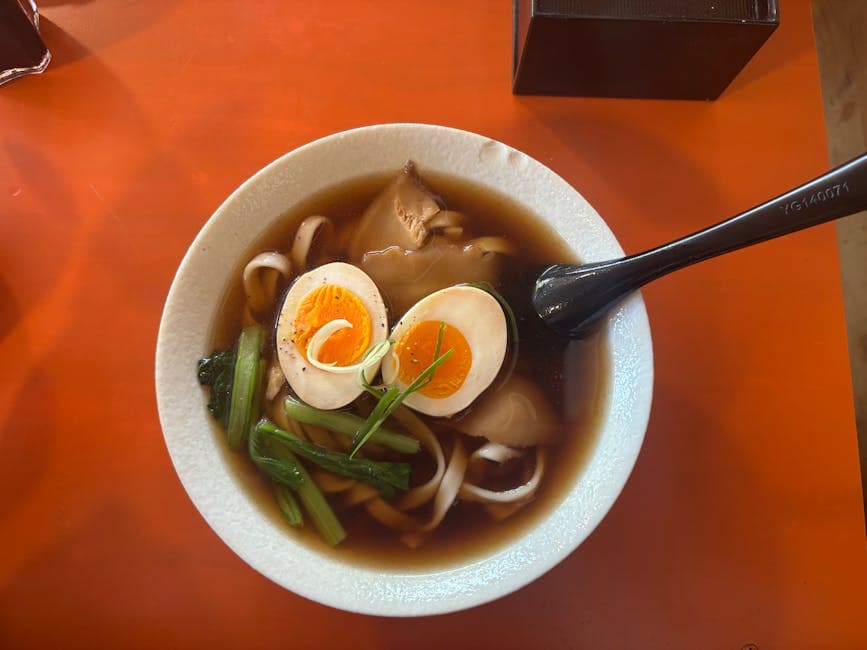 Nabe Yaki Udon med kylling og egg