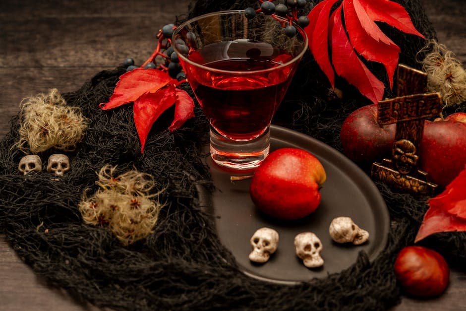 Skummel lychee-sangria med sukkertøytenner