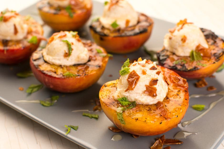 Grillede fersken med frisk bringebærsirup