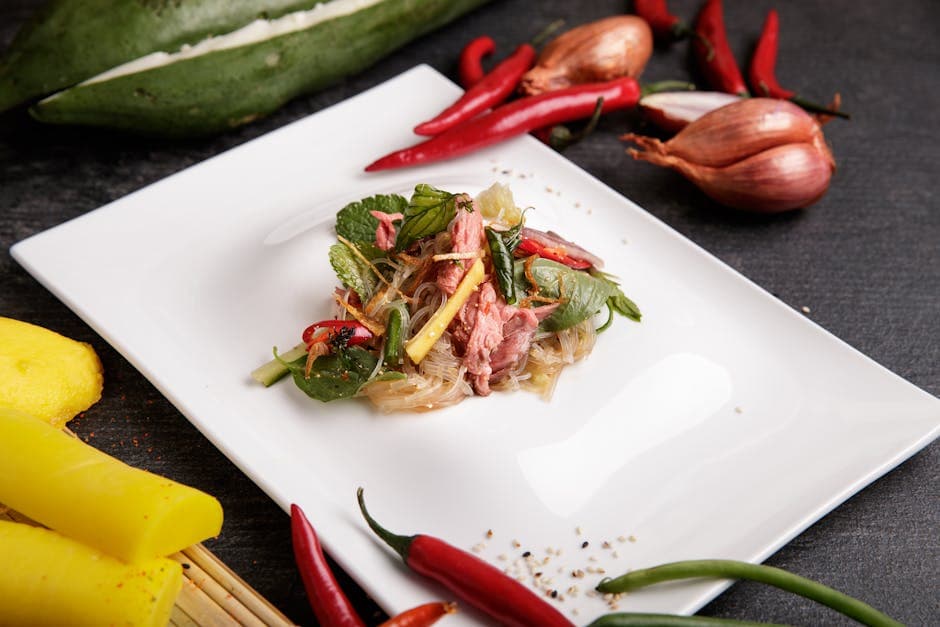 Frisk asiatisk salat med urter