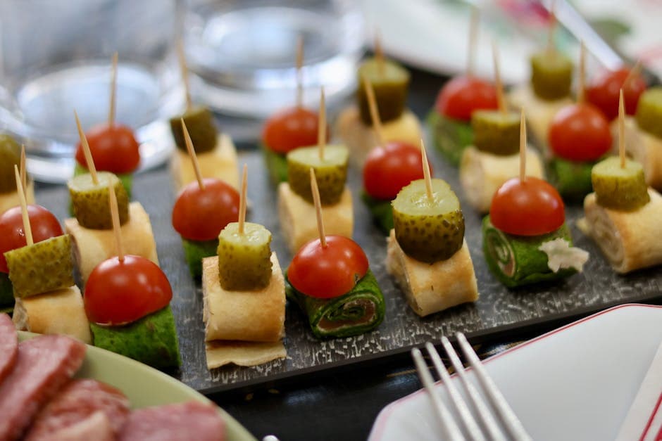 Kremost og sylteagurk med spekeskinke