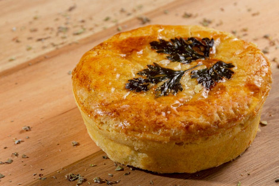 Biff Bourguignonne-pai med butterdeig