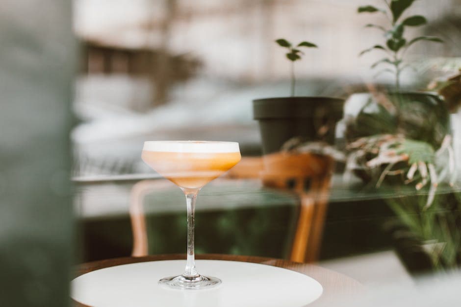 Snicker cocktail med gin og maraschino