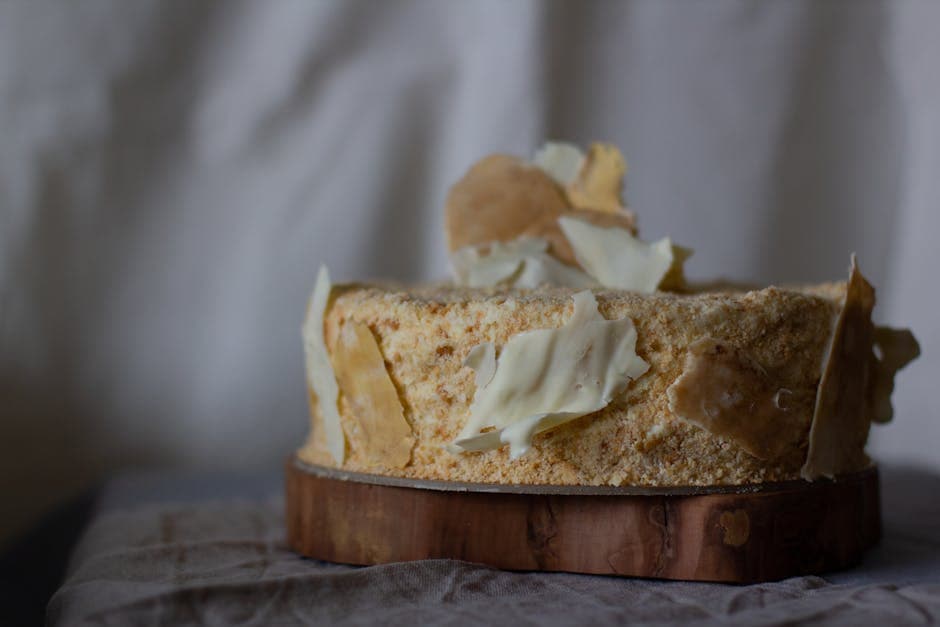 Ingefær- og gresskarkake med hvit sjokoladeglasur