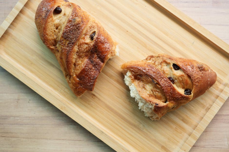 Saftig eplebrød med kanel og rosiner