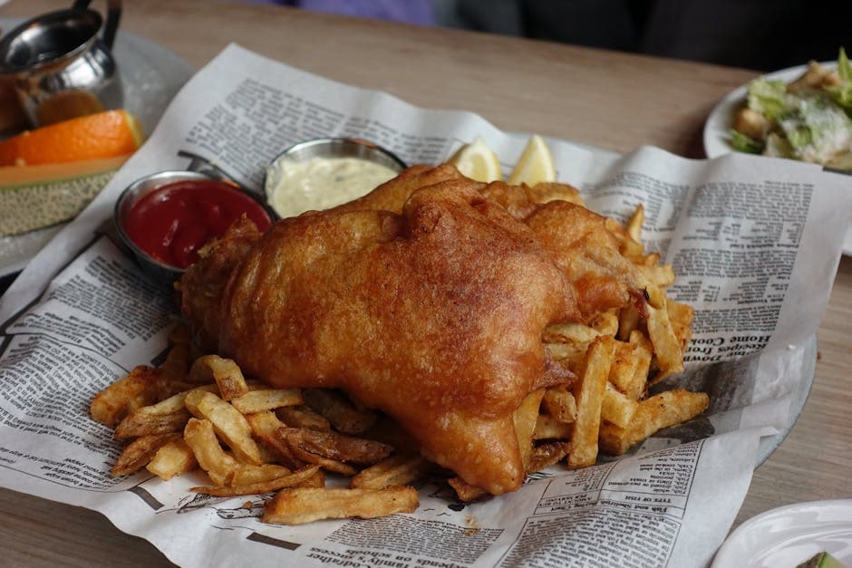 Klassisk fish and chips med tartarsaus
