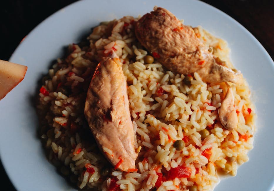 Arroz con pollo med salsa verde