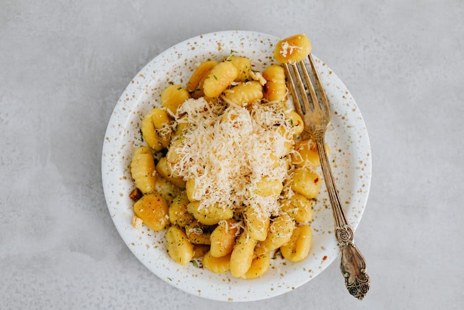 Kremet salviesaus med gnocchi