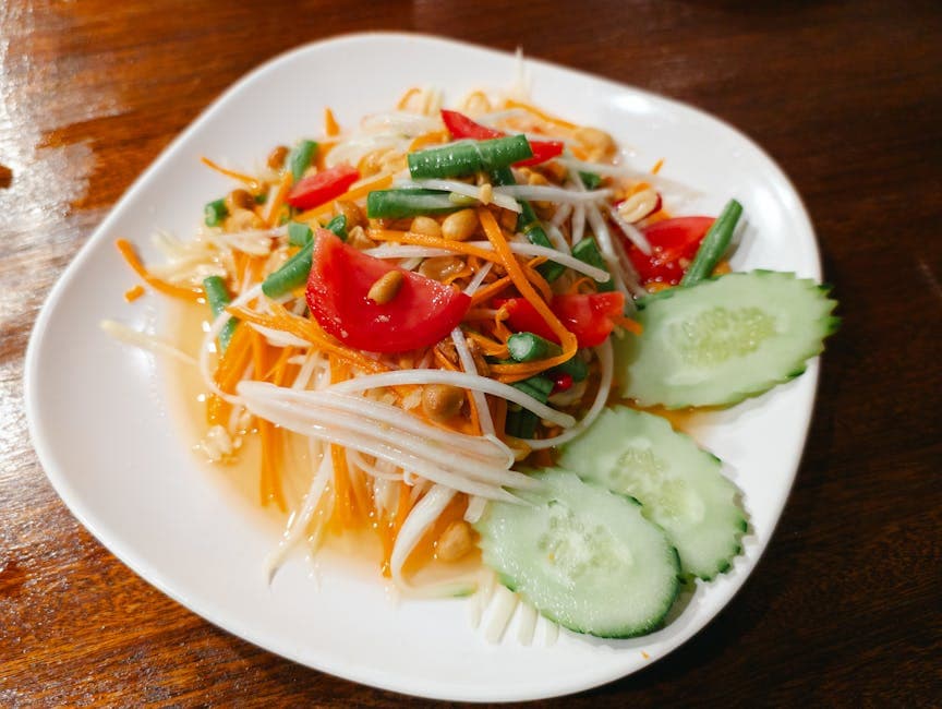 Rask thailandsk coleslaw med peanøtter