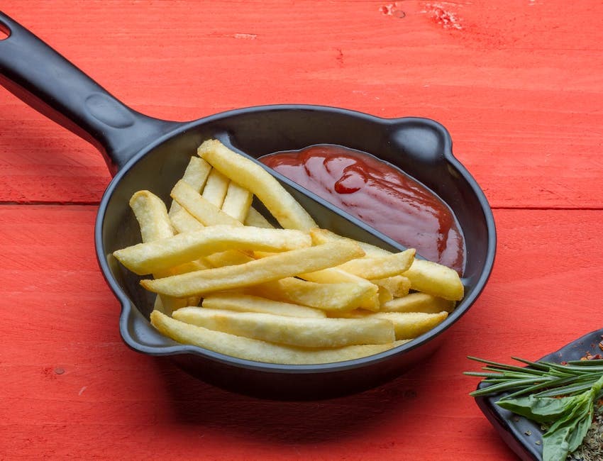 Sprø hjemmelagde stekte poteter