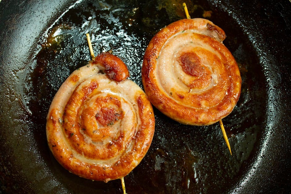 Pølse med eple og sprø salvie