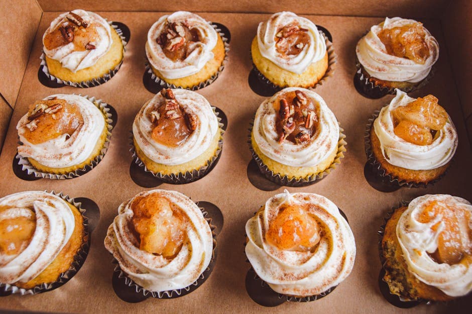 Karamell- og eplecupcakes med vaniljekremostglasur