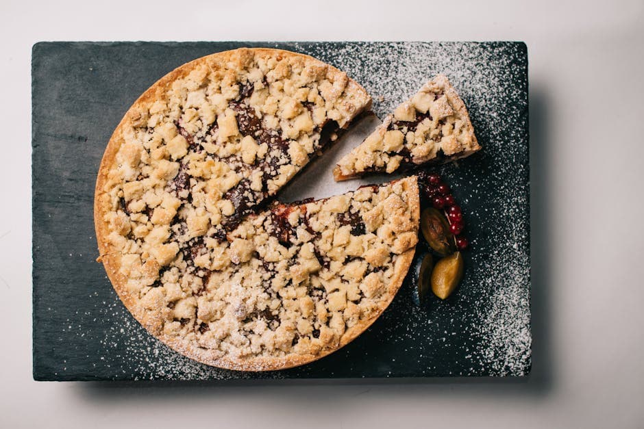 Bærpai med granola og sprø smuldretopping