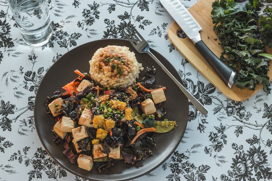 Kålrouletter med marokkansk ris- og tofufyll