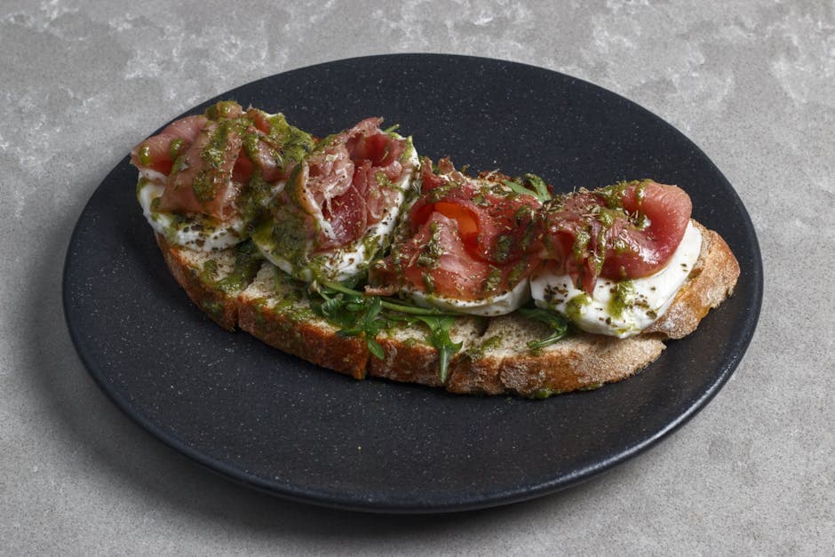 Baguettsandwich med mozzarella, prosciutto og pesto