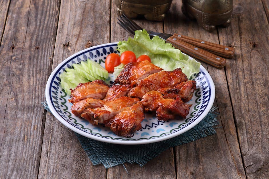 Bakt BBQ-kylling med hjemmelaget saus