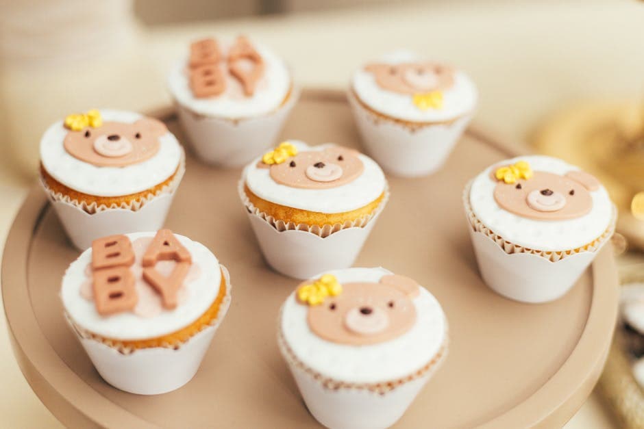 Baby Shower Cupcakes med fondantdekor