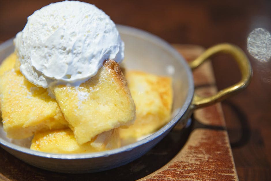 Pain Perdu med karamelliserte fersken og vaniljesmør