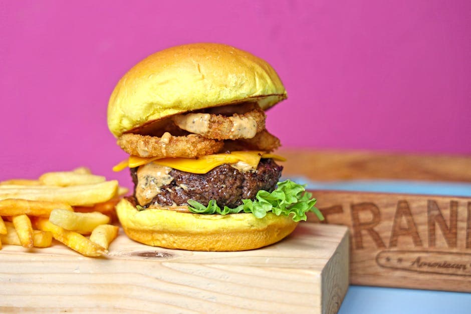 Øl- og osteburgere med cheddar