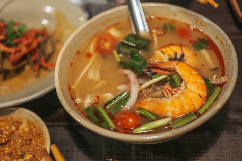 Tom Yum Goong: Hot og syrlig thaisuppe med reker