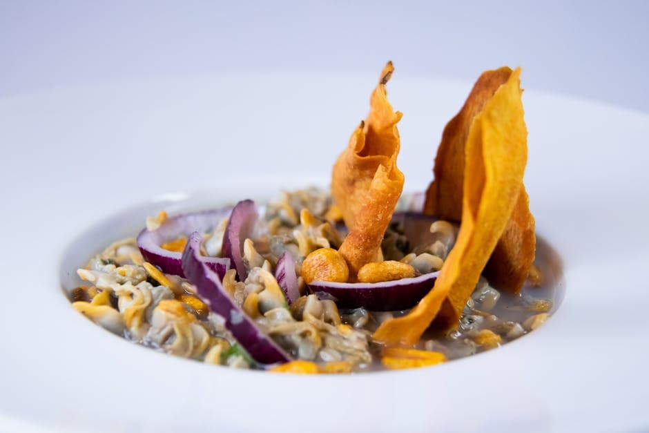 Triggerfish med huitlacoche og brunet smør