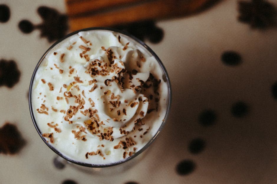 Kaffe med whisky og kremtopp