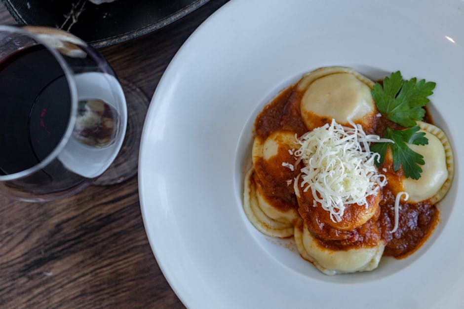 Hjemmelaget ravioli med marinara-saus