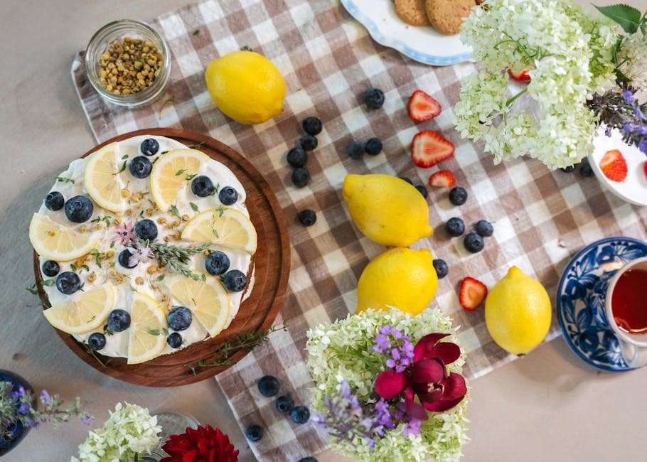 Angel Food Cake med sitron-honning yoghurtsaus